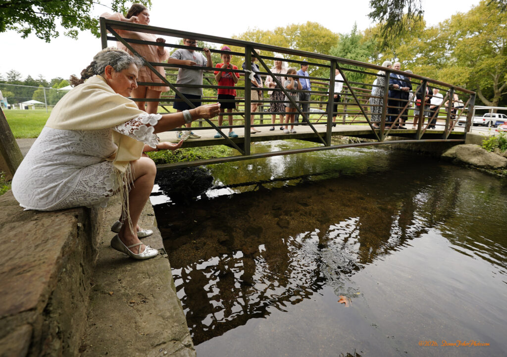 Tashlich Thank you, Donna Fisher, for the photos. https://www.donnafisherphoto.com/